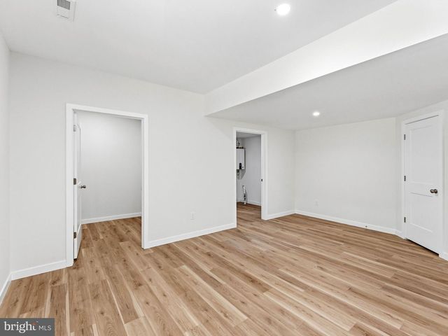 372 MARION AVE, Westville, NJ 08093