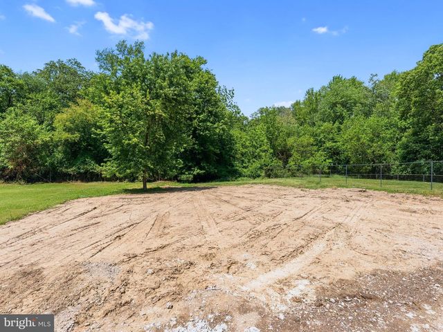 372 MARION AVE, Westville, NJ 08093