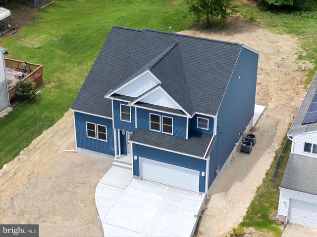 372 MARION AVE, Westville, NJ 08093