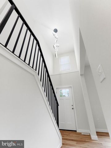 372 MARION AVE, Westville, NJ 08093