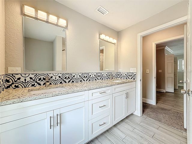 705 N PENNSYLVANIA AVENUE, Plant City, FL 33563