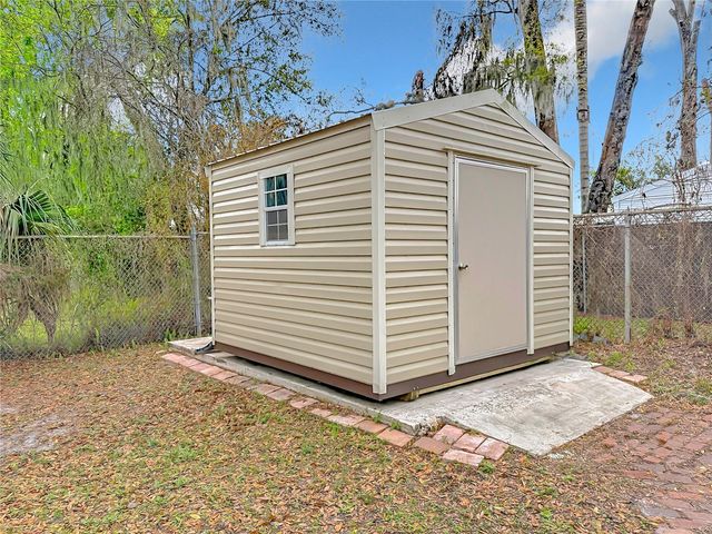 705 N PENNSYLVANIA AVENUE, Plant City, FL 33563