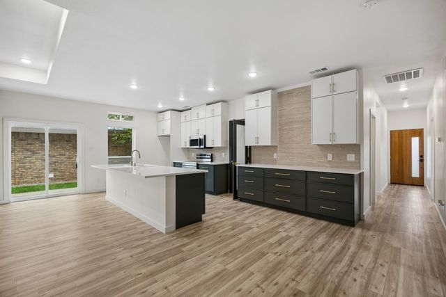 1427 Smokehouse Street, Mesquite, TX 75149
