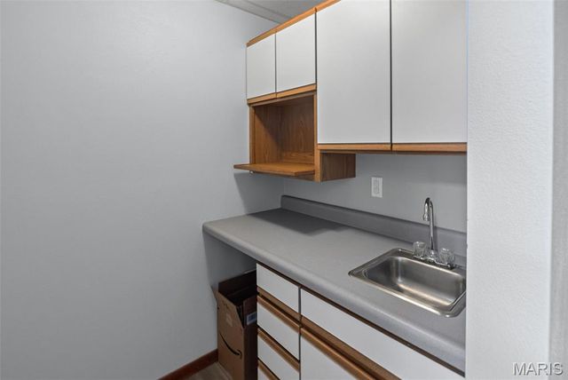 16 Bronze Pointe Boulevard, Swansea, IL 62226