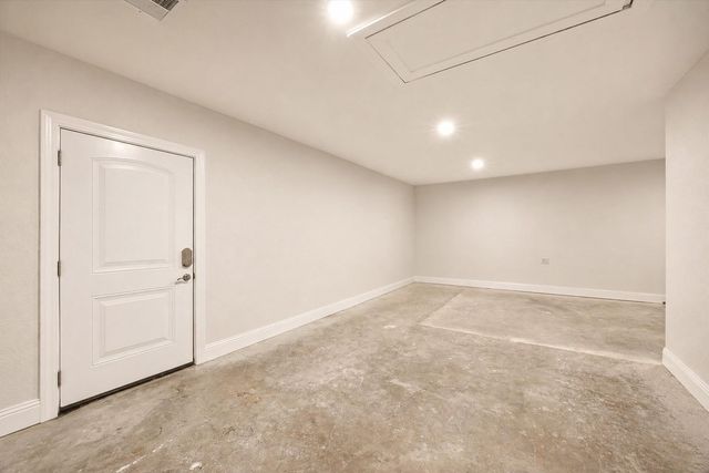 5 Tree Frog Drive, Houston, TX 77074