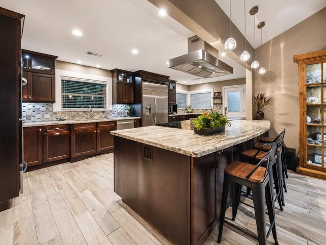 5 Tree Frog Drive, Houston, TX 77074