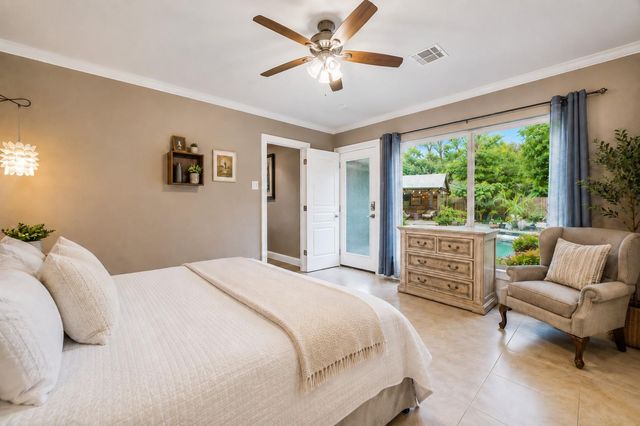 5 Tree Frog Drive, Houston, TX 77074