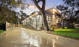 5 Tree Frog Drive, Houston, TX 77074