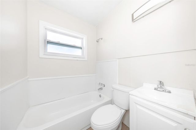 197 148TH AVENUE E, Madeira Beach, FL 33708