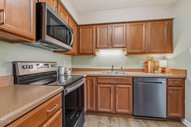 123 Old Cooper Square Unit M3, Chapel Hill, NC 27517