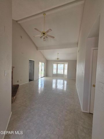 11888 VERE LEASURE Drive, El Paso, TX 79936