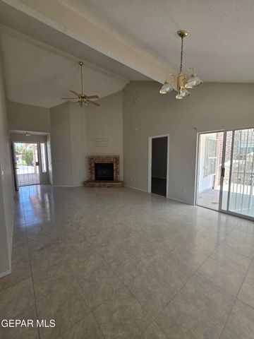 11888 VERE LEASURE Drive, El Paso, TX 79936