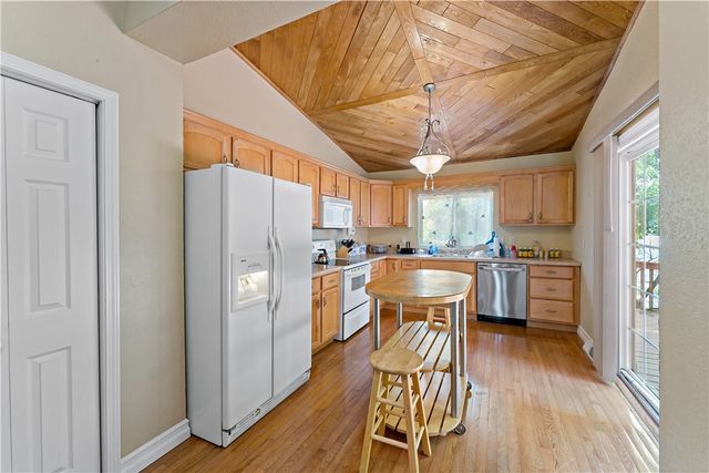 628 Library Ave, Carnegie, PA 15106