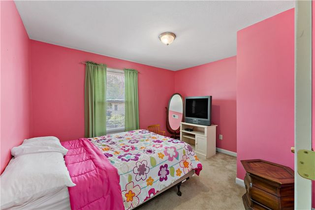 628 Library Ave, Carnegie, PA 15106