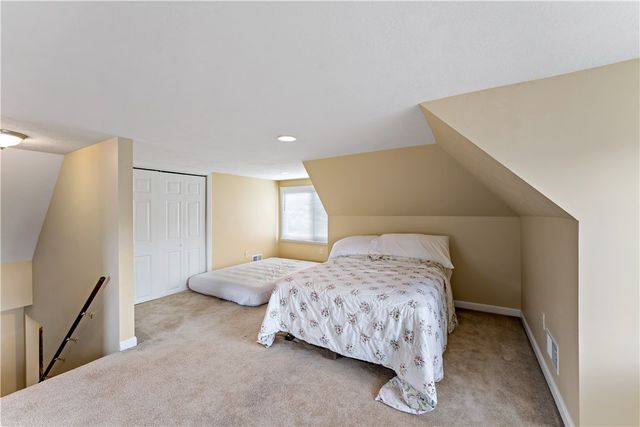 628 Library Ave, Carnegie, PA 15106