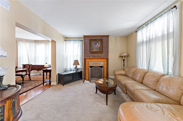 628 Library Ave, Carnegie, PA 15106