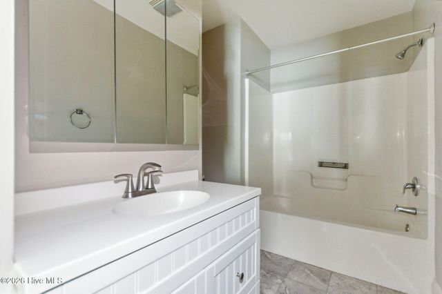 105 Montgomery Avenue, Wilmington, NC 28405