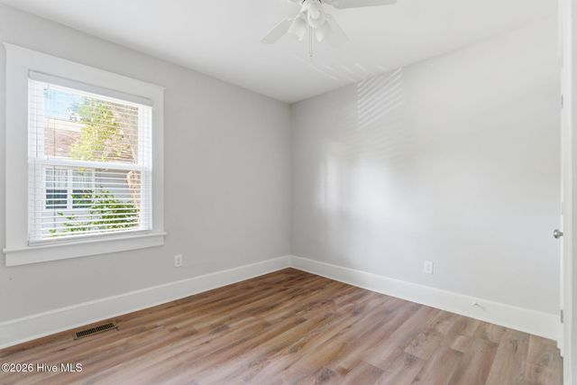 105 Montgomery Avenue, Wilmington, NC 28405