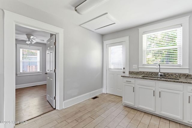 105 Montgomery Avenue, Wilmington, NC 28405