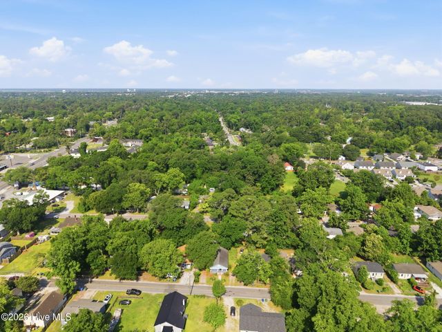 105 Montgomery Avenue, Wilmington, NC 28405