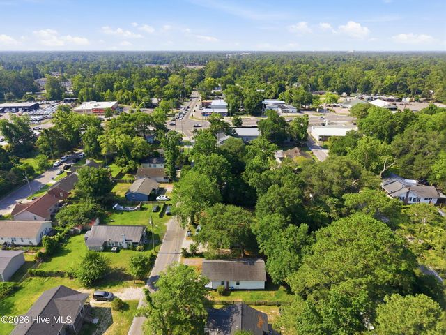 105 Montgomery Avenue, Wilmington, NC 28405