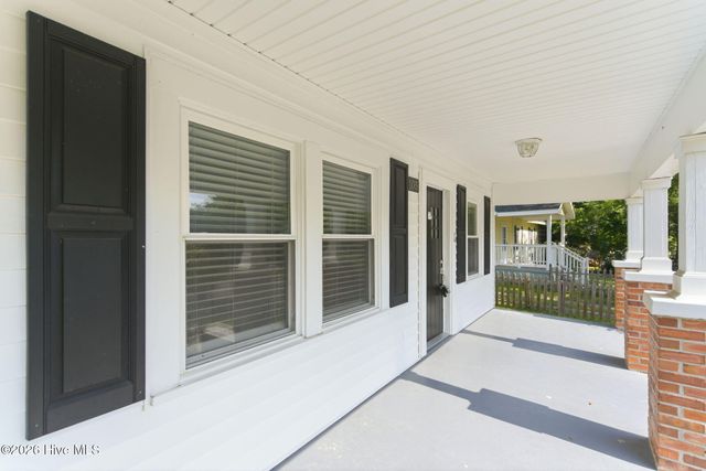 105 Montgomery Avenue, Wilmington, NC 28405