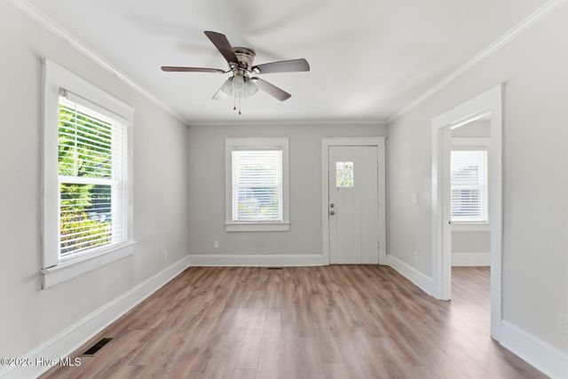 105 Montgomery Avenue, Wilmington, NC 28405