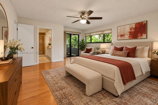 8808 SW 150th Place Cir, Miami, FL 33196