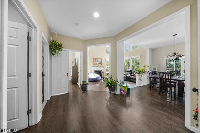 76 Canada Goose Dr, Allamuchy Twp., NJ 07840