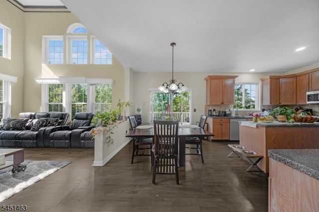 76 Canada Goose Dr, Allamuchy Twp., NJ 07840