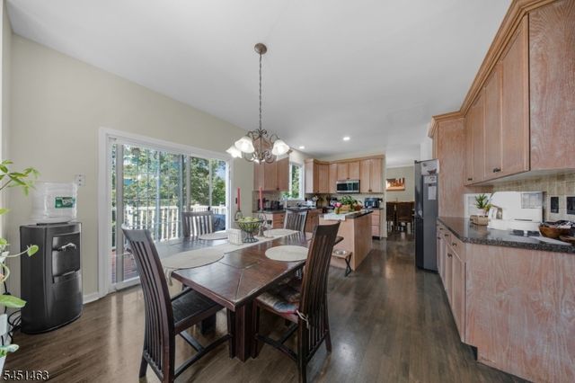 76 Canada Goose Dr, Allamuchy Twp., NJ 07840