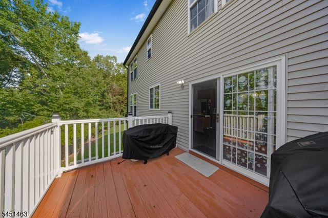 76 Canada Goose Dr, Allamuchy Twp., NJ 07840