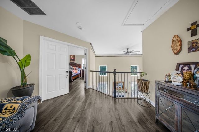 76 Canada Goose Dr, Allamuchy Twp., NJ 07840