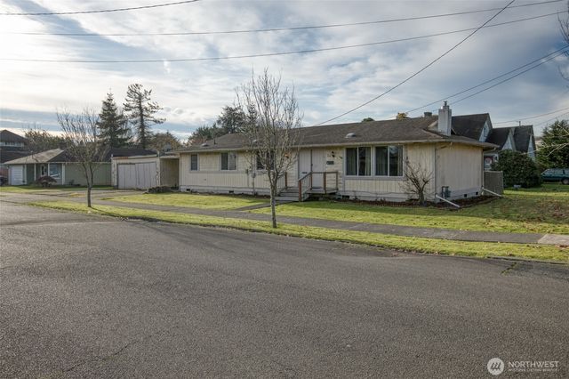 24 O Street, Hoquiam, WA 98550