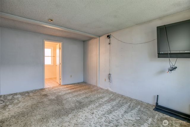 24 O Street, Hoquiam, WA 98550