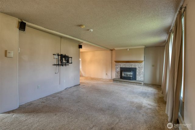 24 O Street, Hoquiam, WA 98550