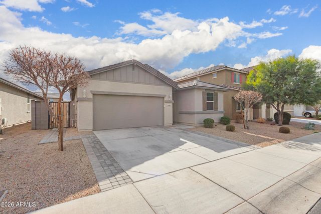 15807 W Port Royale Lane, Surprise, AZ 85379