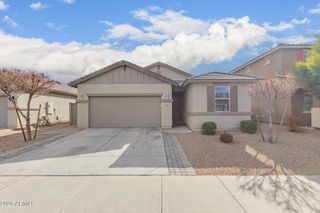 15807 W Port Royale Lane, Surprise, AZ 85379