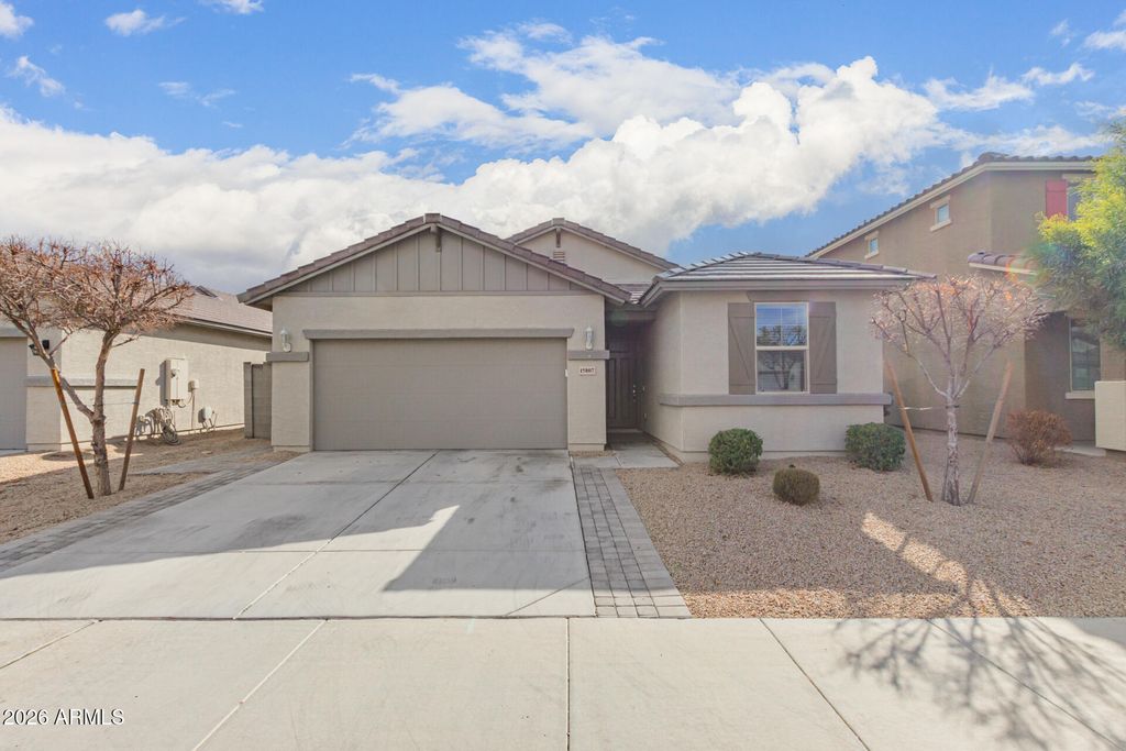 15807 W Port Royale Lane, Surprise, AZ 85379