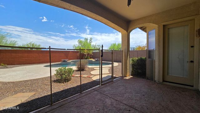 13637 S 175th Drive, Goodyear, AZ 85338
