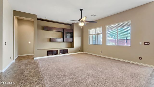 13637 S 175th Drive, Goodyear, AZ 85338