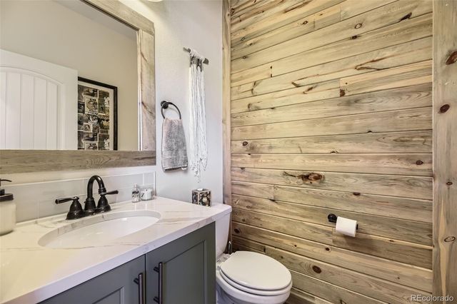 26591 E Calhoun Place, Aurora, CO 80016