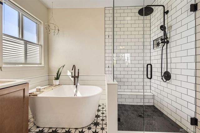 26591 E Calhoun Place, Aurora, CO 80016