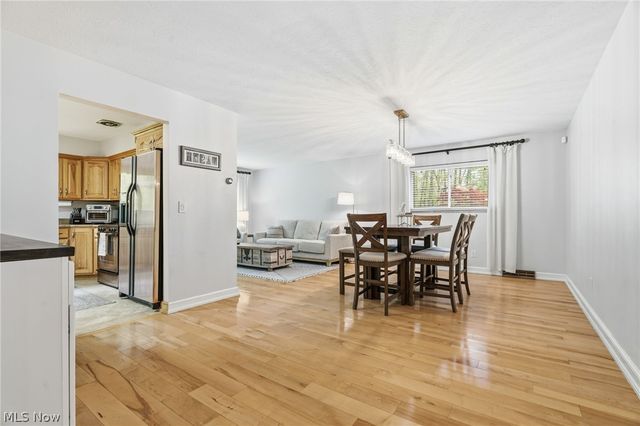 29575 Dorchester Drive, North Olmsted, OH 44070