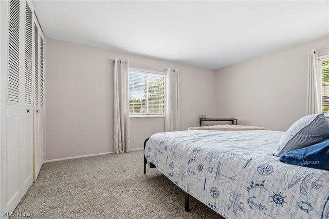 29575 Dorchester Drive, North Olmsted, OH 44070