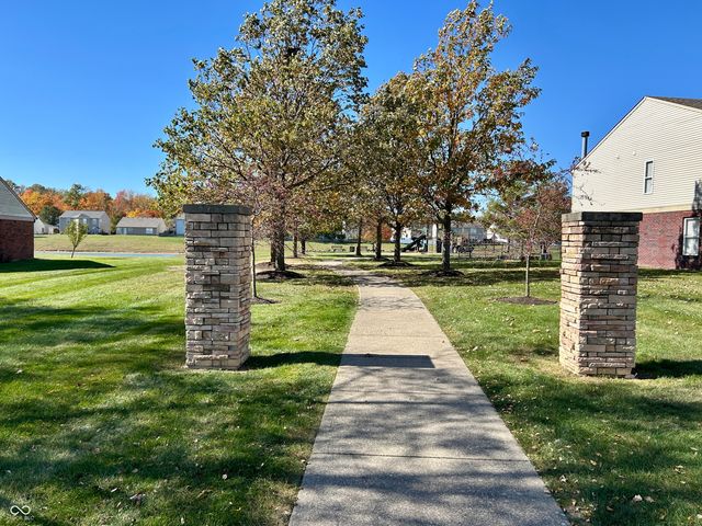 5251 Lily Pad Lane, Indianapolis, IN 46237