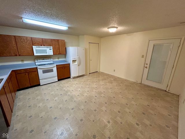 5251 Lily Pad Lane, Indianapolis, IN 46237