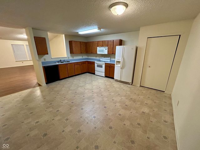 5251 Lily Pad Lane, Indianapolis, IN 46237