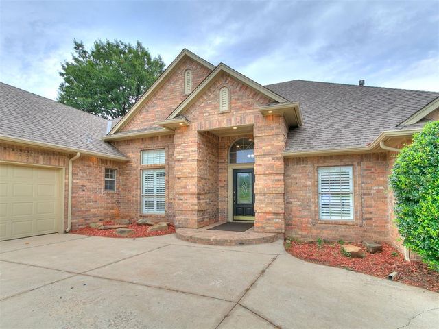 3904 Shortgrass Road, Edmond, OK 73003