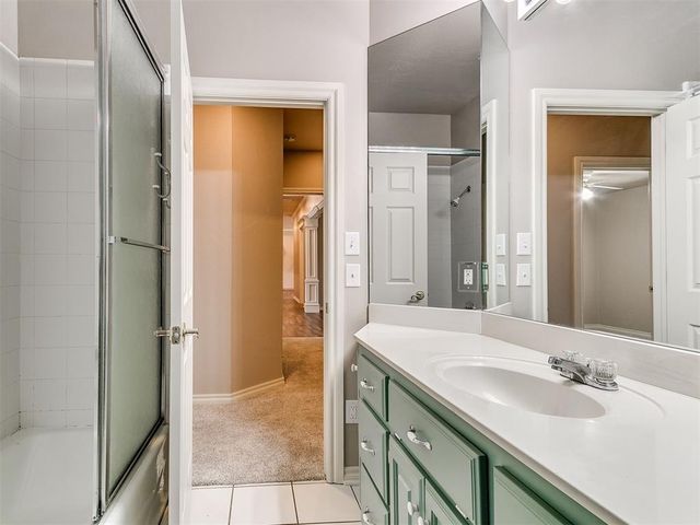 3904 Shortgrass Road, Edmond, OK 73003